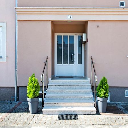 F&R Apartments II Rovinj Exteriör bild
