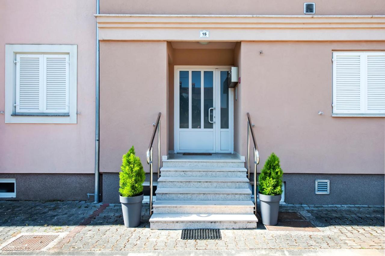 F&R Apartments II Rovinj Exteriör bild